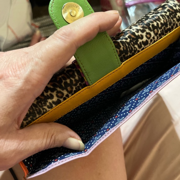 Be Like Brooks Western Wallet - Picture 2 of 10